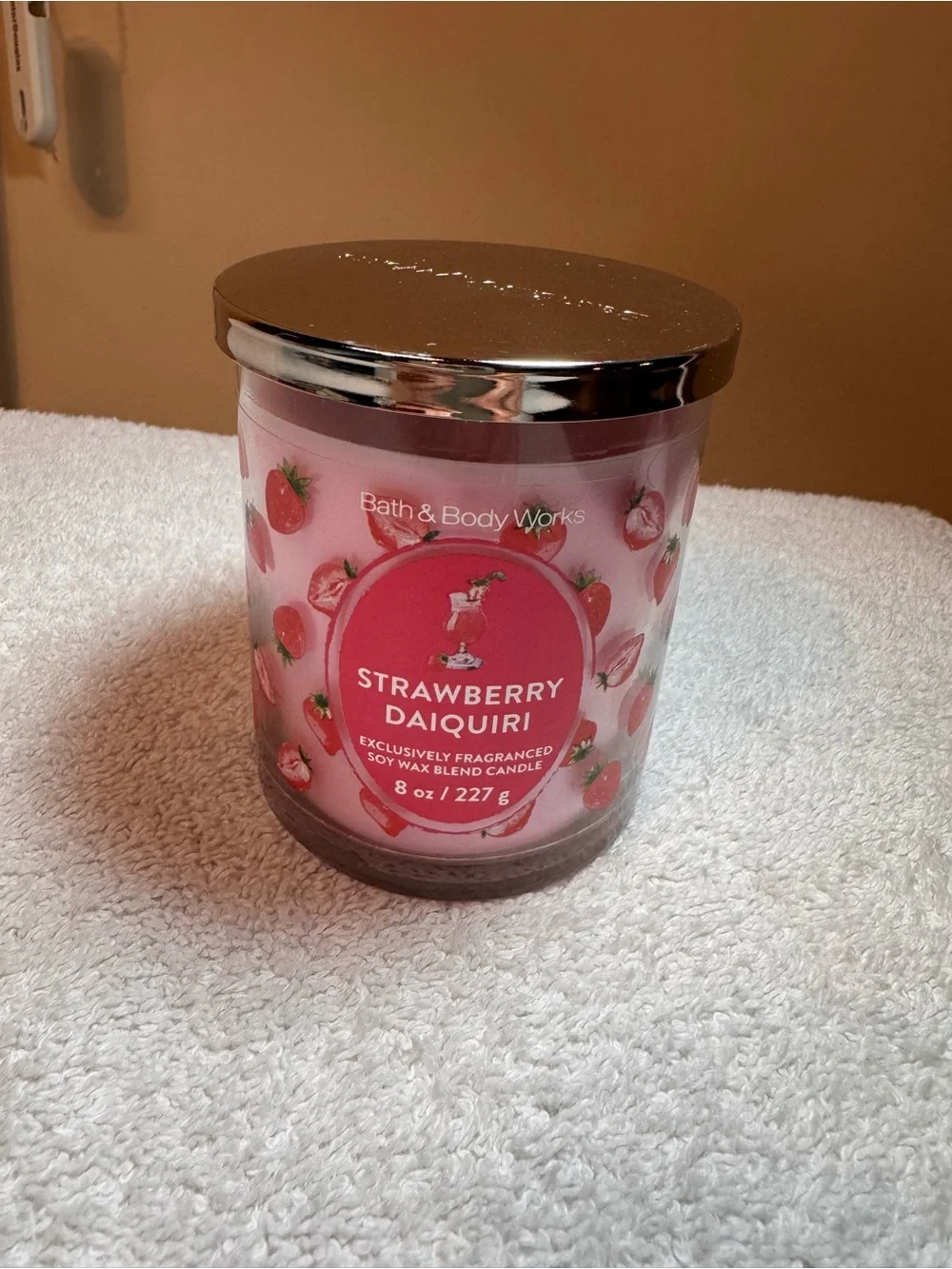 Bath & Body Works Strawberry Daiquiri Jar Candle - Single Wick